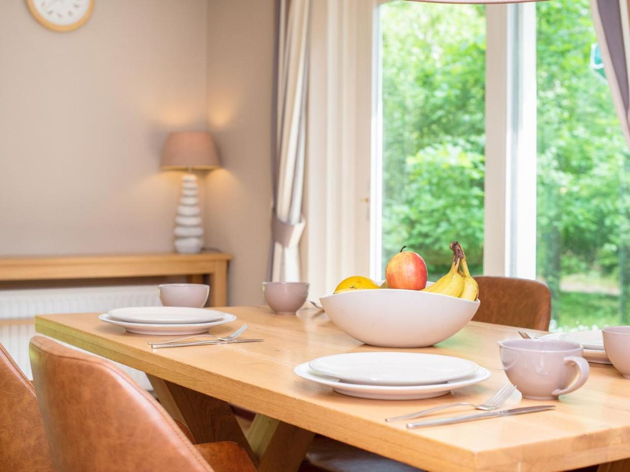 Luxury 4-Person Bungalow In The Holiday Park Landal Twenhaarsveld Holten Ngoại thất bức ảnh