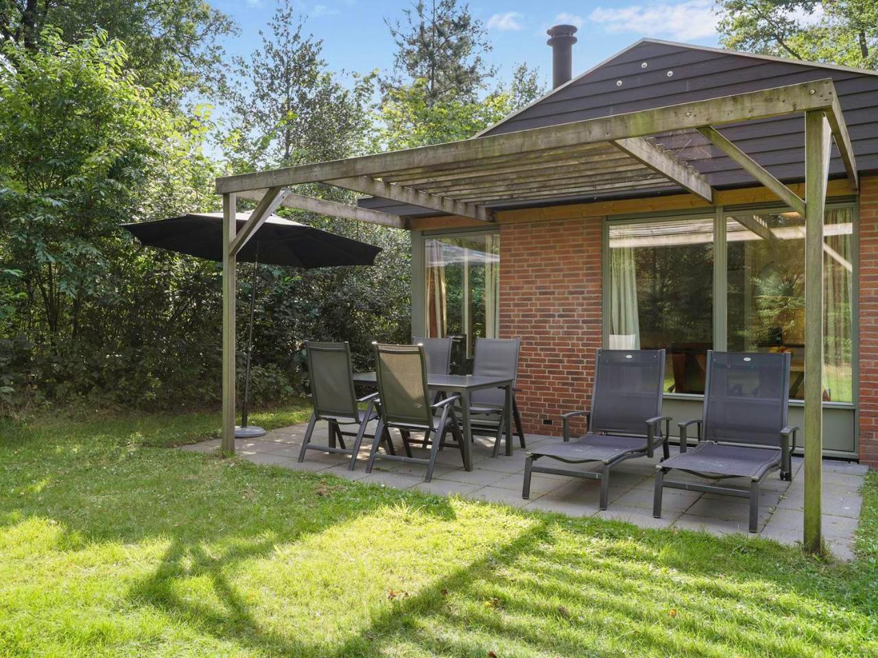 Luxury 4-Person Bungalow In The Holiday Park Landal Twenhaarsveld Holten Phòng bức ảnh