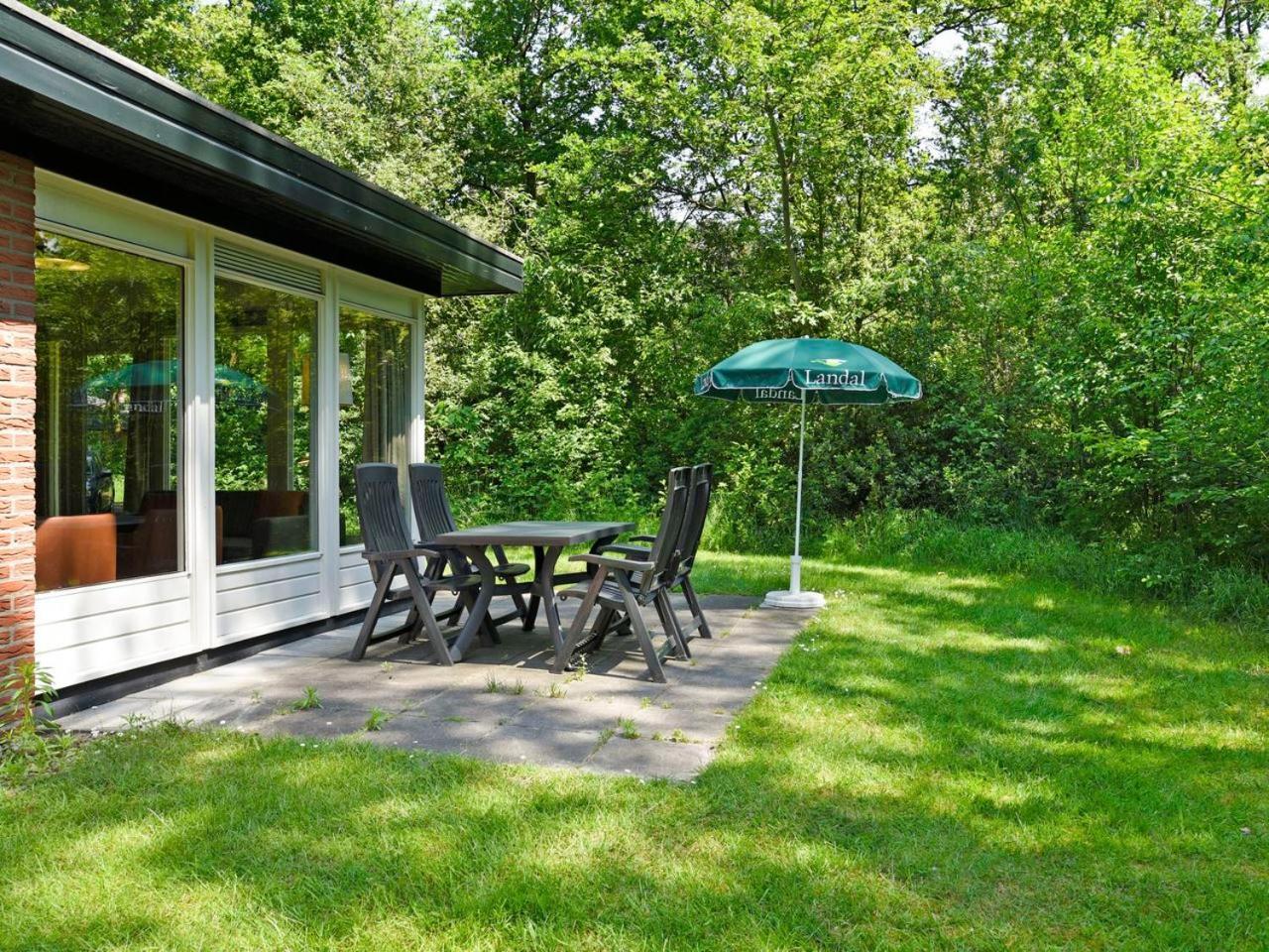 Luxury 4-Person Bungalow In The Holiday Park Landal Twenhaarsveld Holten Phòng bức ảnh