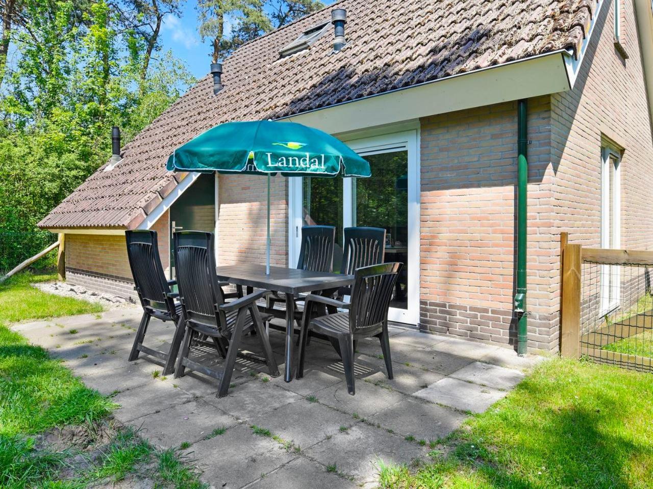 Luxury 4-Person Bungalow In The Holiday Park Landal Twenhaarsveld Holten Phòng bức ảnh