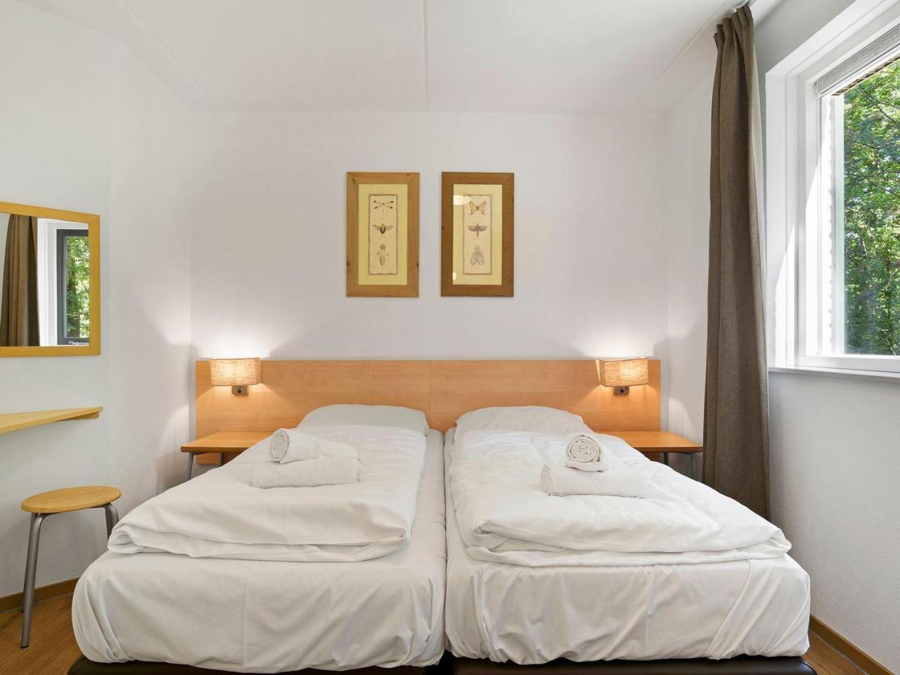 Luxury 4-Person Bungalow In The Holiday Park Landal Twenhaarsveld Holten Phòng bức ảnh