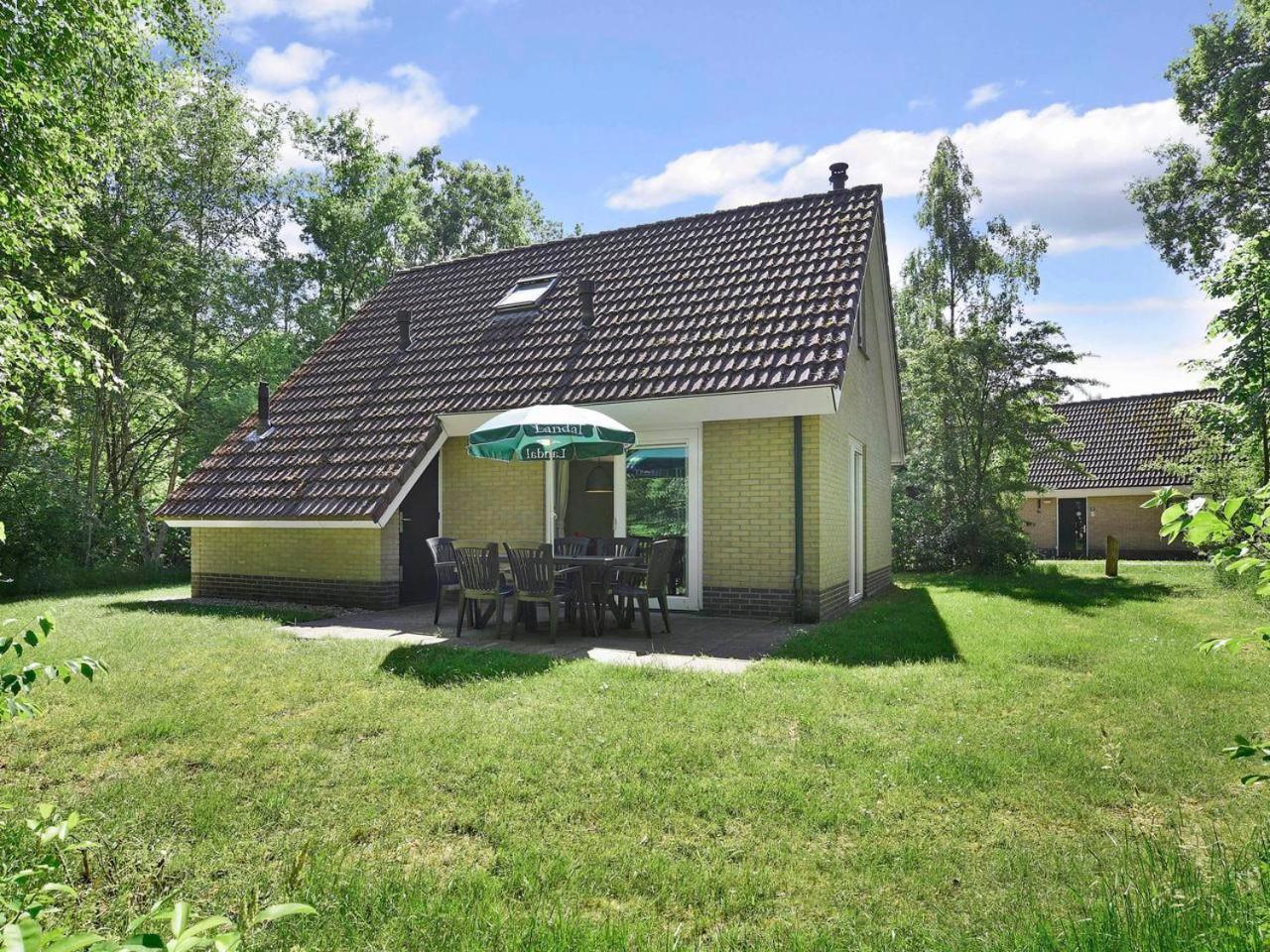 Luxury 4-Person Bungalow In The Holiday Park Landal Twenhaarsveld Holten Phòng bức ảnh